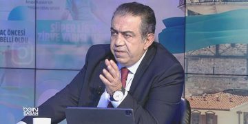 Bülent Timurlenk o isme dikkat çekti: “Derbide aykırı işler yapabilir”