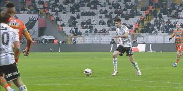 Demir Ege uzaklardan denedi