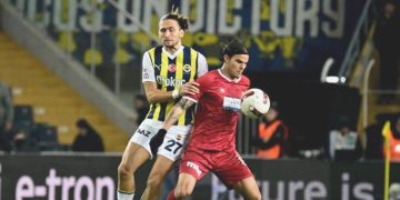 Derbi öncesinde Fenerbahçe’yi sevindiren haber!
