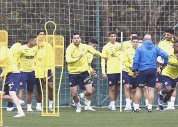 Dev derbide Fenerbahçe’nin konuğu Galatasaray! 4 eksik…