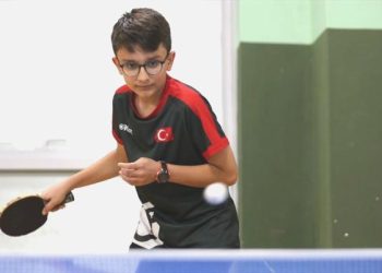 En güzellerin ortasına giren Ali Enes’in amacı büyük