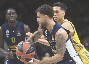 Fenerbahçe Beko, Jasikevicius ile bir öteki