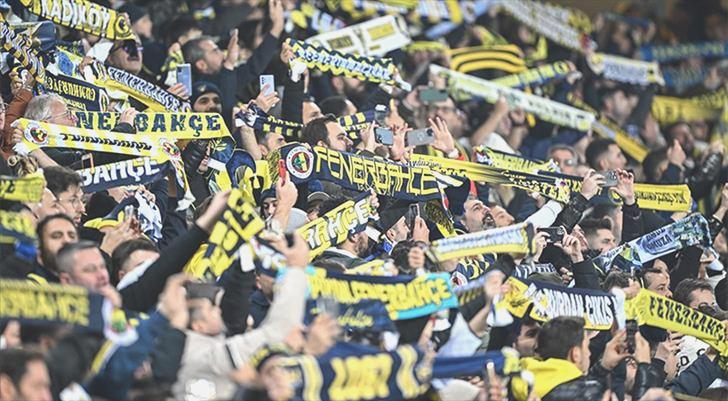 Fenerbahçe taraftarı 5 yıl sonra Dolmabahçe
