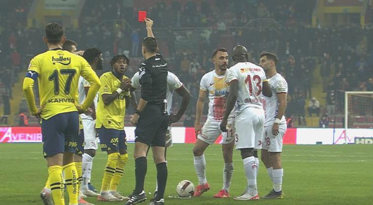Fenerbahçe’de derbi öncesi 2 kırmızı kart