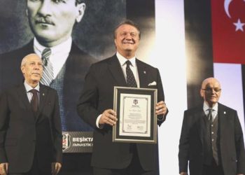 Hasan Arat idare şurasını açıkladı