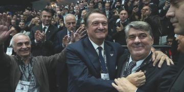 Hasan Arat ve Serdal Adalı buluştu; ‘birlik’ bildirisi verdi!