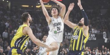 Heyecan dolu derbide kazanan Beşiktaş Emlakjet