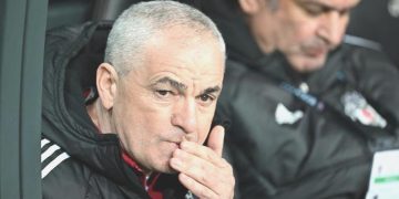 İstek Çalımbay: “Takım sakat diyorum, kimse inanmıyor”