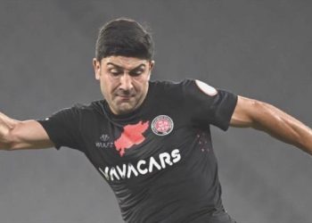 İtimat Yalçın, VavaCars Fatih Karagümrük’ü sırtladı!