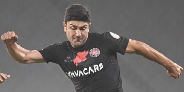 İtimat Yalçın, VavaCars Fatih Karagümrük’ü sırtladı!