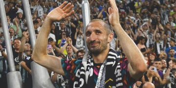 Juventus’un efsanesi 39 yaşında futbola veda etti