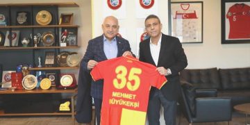 Kerem Ertan’dan, Mehmet Büyükekşi’ye ziyaret