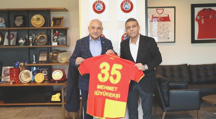 Kerem Ertan’dan, Mehmet Büyükekşi’ye ziyaret