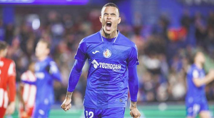 Manchester United’dan kovuldu, Avrupa devlerini peşine taktı!