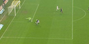 Ntcham’ın şutu direkten döndü