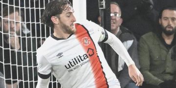 Tom Lockyer’ın sıhhat durumu stabil