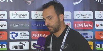 “Volkan Demirel çok anlamsız bir halde atıldı”