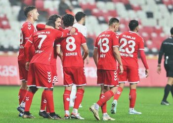 Yılport Samsunspor zorlanmadı