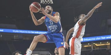Anadolu Efes konutunda yanılgı yapmadı