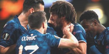 Arsenal’in yıldızlarına Üstün Lig kancası!