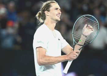 Avustralya Açık’ta Alcaraz’ı eleyen Zverev yarı finalde