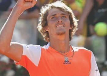 Avustralya Açık’ta Swiatek ve Zverev üçüncü çeşitte