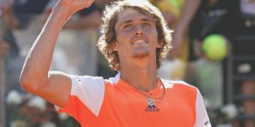 Avustralya Açık’ta Swiatek ve Zverev üçüncü çeşitte