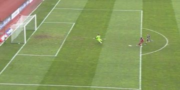 Barrow çok net fırsatta Ersin’i geçemedi!