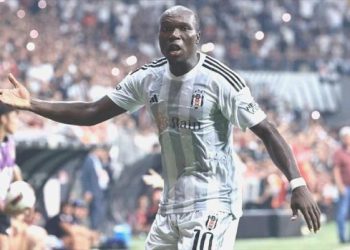 Beşiktaş’a Aboubakar’dan berbat haber! Resmen açıklandı…