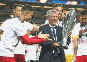 Beşiktaş’ın yeni hocası Fernando Santos’un kaç kupası var?