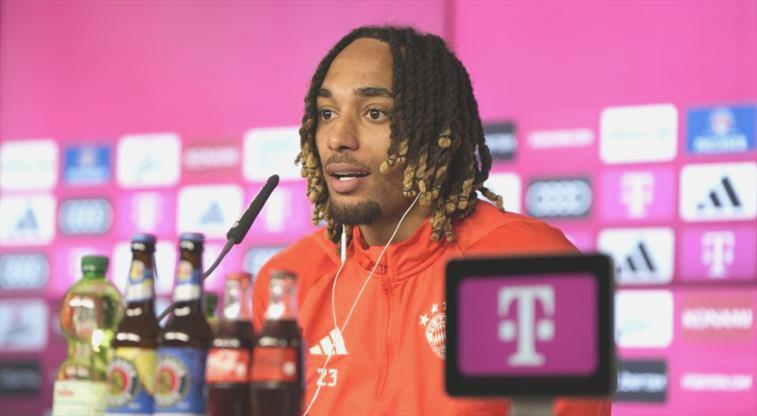 Boey’den Bayern transferi itirafı: “Bir telefon aldım ve…”