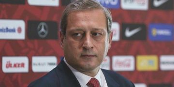 Burak Elmas’tan Sacha Boey açıklaması