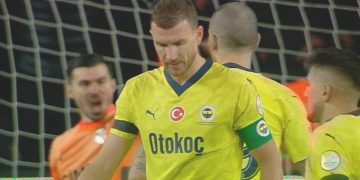 Edin Dzeko penaltı vuruşundan faydalanamadı!