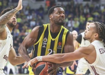 Fenerbahçe Beko uzatmalarda Bayern’i devirdi!