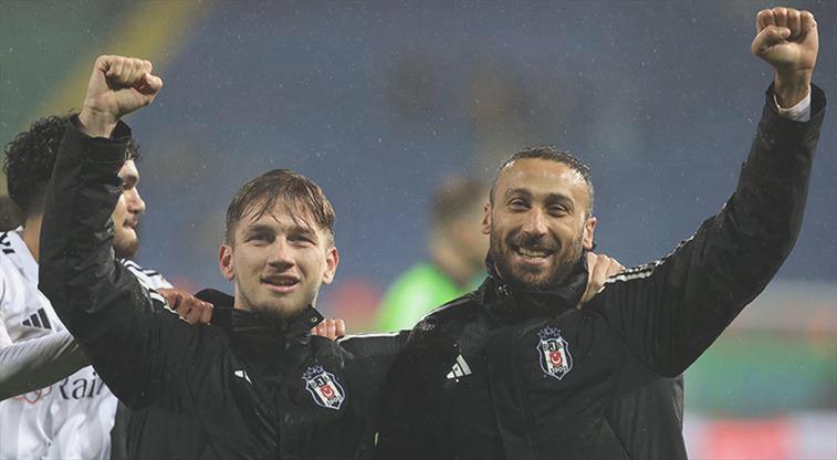 Galibiyet üçlüsü Semih Kılıçsoy’dan