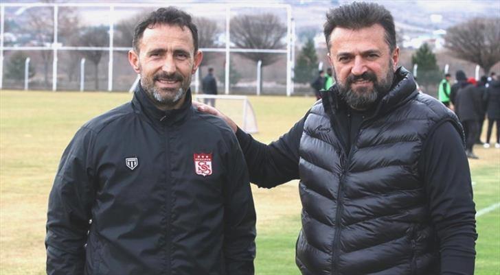 Gazi Osman Çakmak, Bülent Uygun’un takımına katıldı