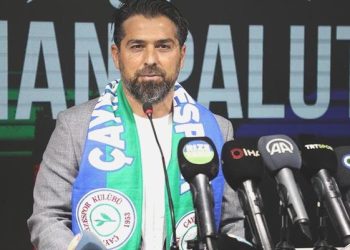 İlhan Palut: “Beşiktaş, Beşiktaş’tır”