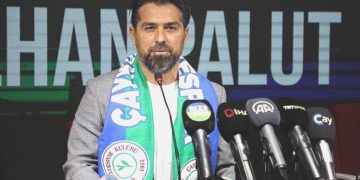 İlhan Palut: “Beşiktaş, Beşiktaş’tır”