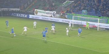 Jonjo Shelvey direği geçemedi