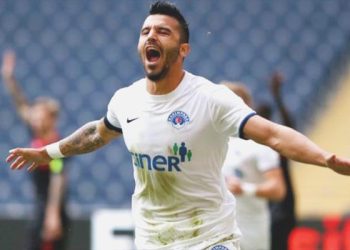 Kasımpaşa’da Aytaç Kara fırtınası