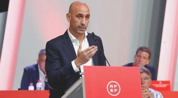 Luis Rubiales’e verilen üç yıl men cezasını onandı!