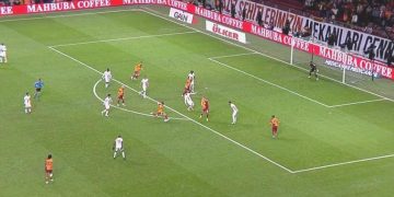 Mertens’in şutunda Bilal’den geçit yok