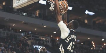 Milwaukee Bucks, alanında Boston Celtics’i farklı yendi