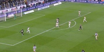 Morutan’ın olağanüstü şutu direkte patladı!