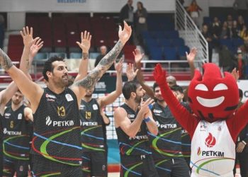 ÖZET | Aliağa Petkim konutunda farklı kazandı