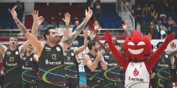 ÖZET | Aliağa Petkim konutunda farklı kazandı