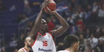 ÖZET | Dejan Radonjic galibiyetle başladı!