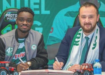 Tümosan Konyaspor yeni transferini resmen duyurdu!