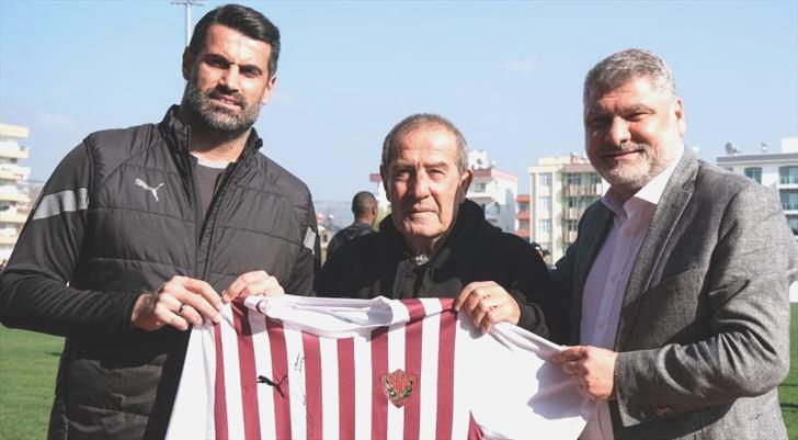 Volkan Demirel’e manalı ziyaret