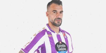 38 yaşındaki eski Beşiktaşlı LaLiga ekibine imzayı attı